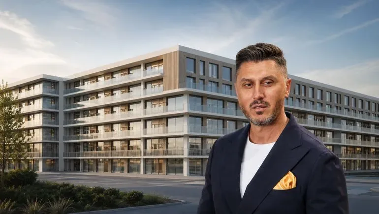 Ciprian Marica discutând despre un nou proiect imobiliar în Pipera.