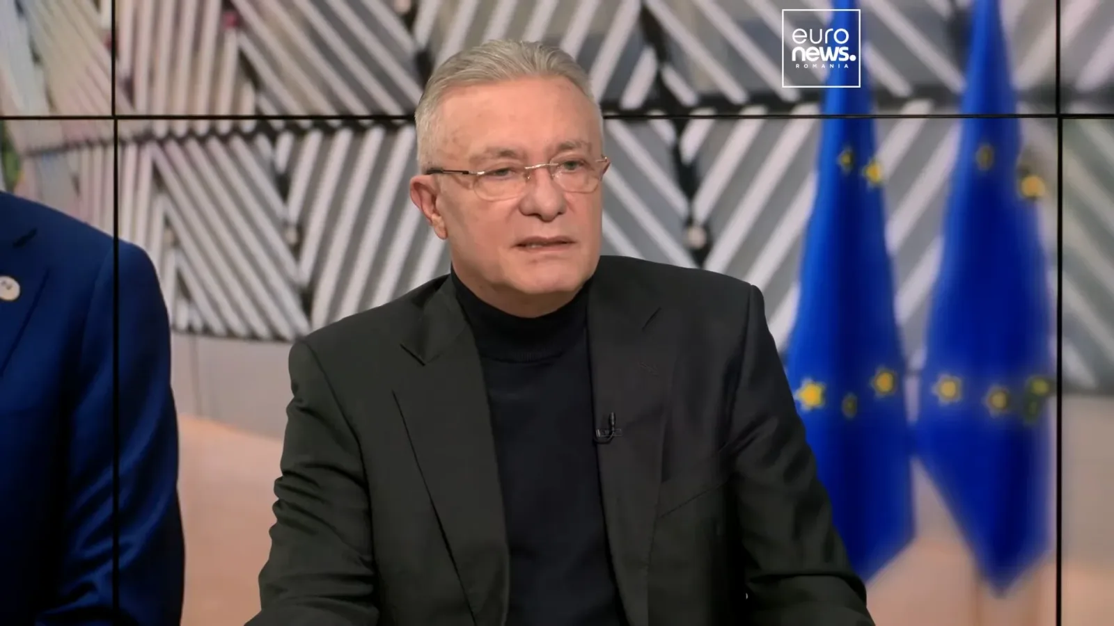 Cristian Diaconescu discutând despre relațiile diplomatice cu SUA.
