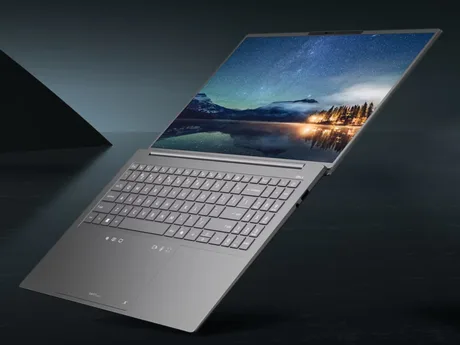 Laptopul Acer Swift Go 16 cu procesor puternic și design elegant.