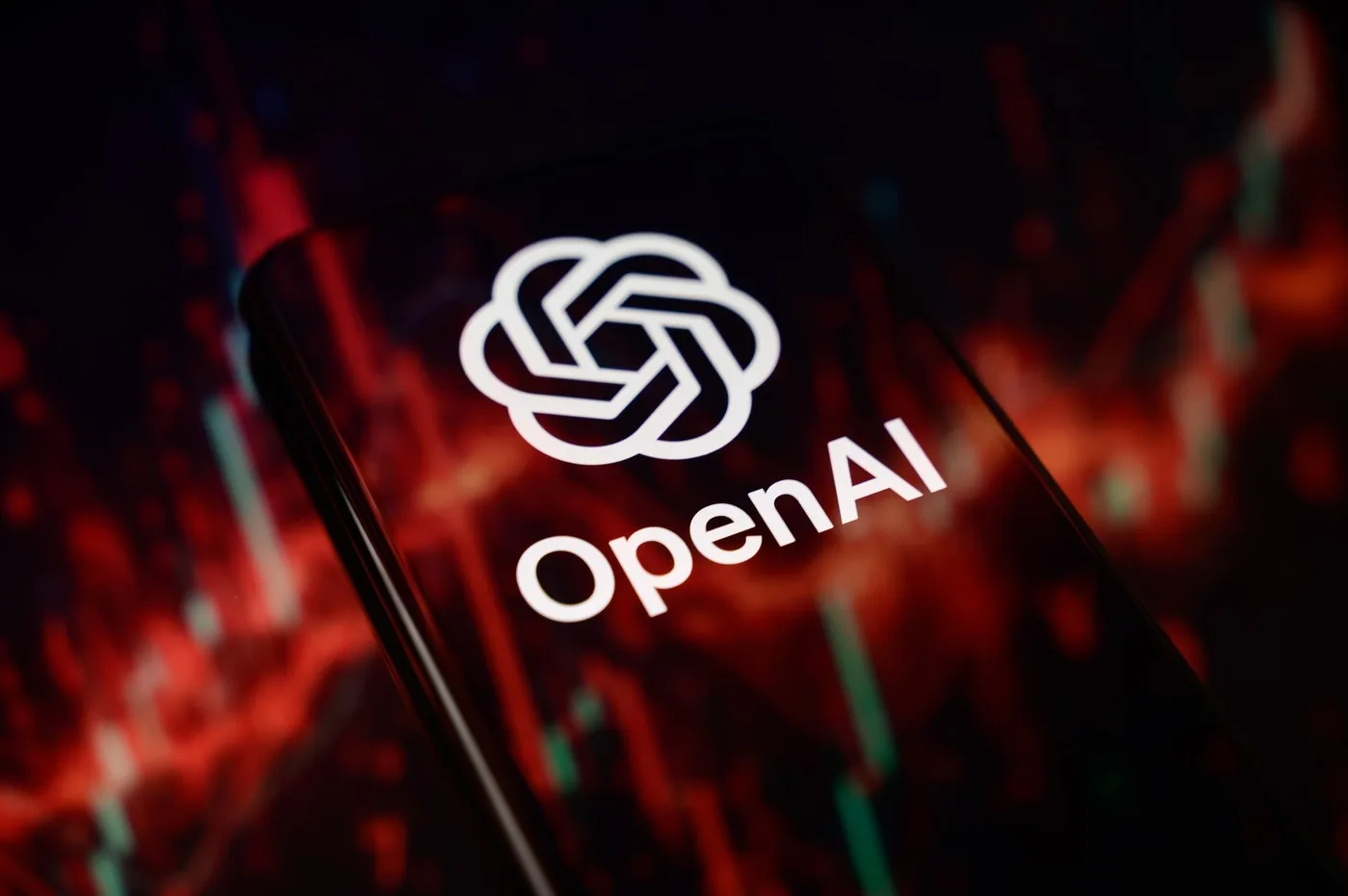 Logo OpenAI pe un fundal abstract, simbolizând inovația în inteligența artificială.