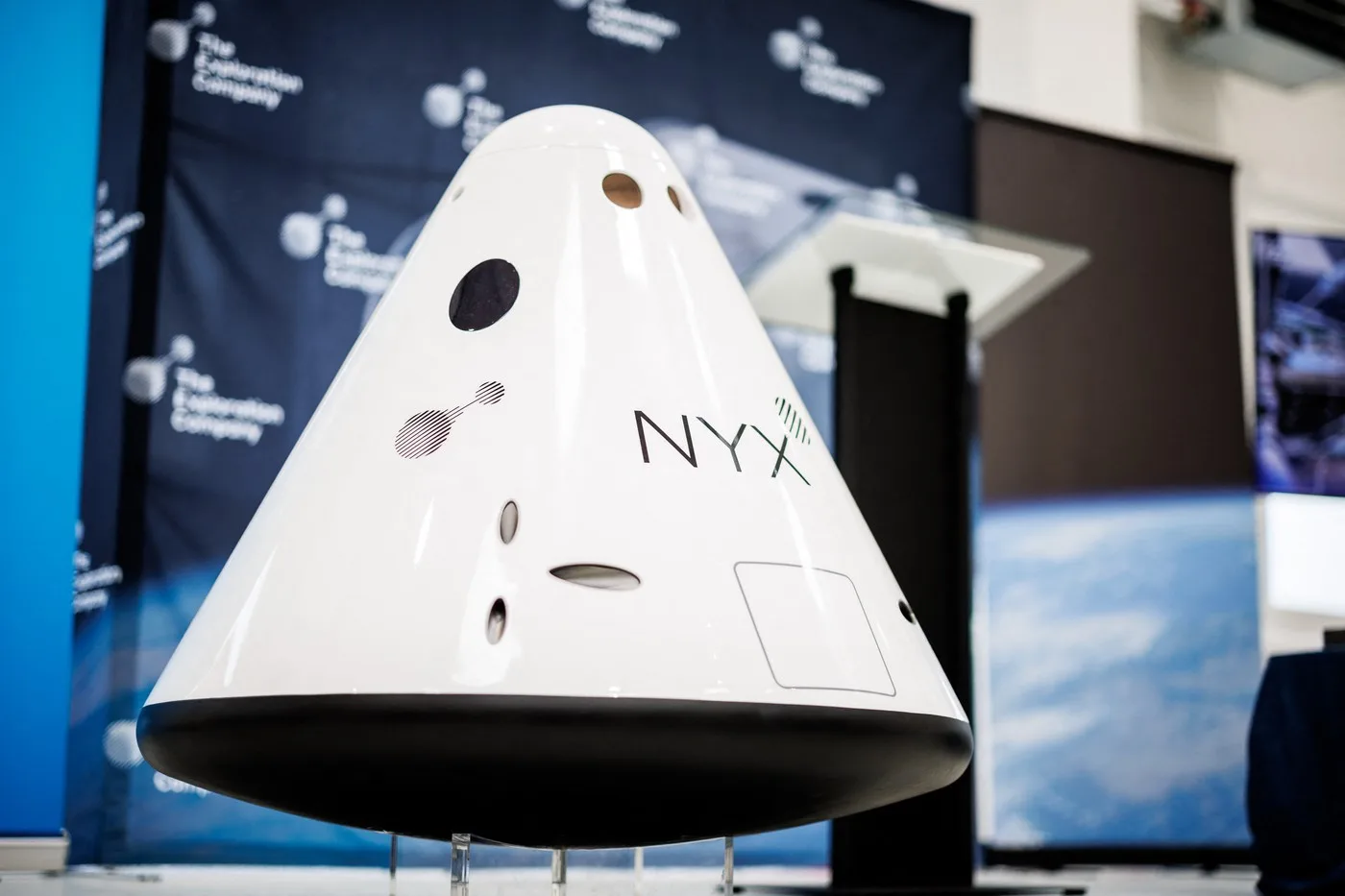Capsula reutilizabilă Nyx, proiectată pentru transportul în spațiu.