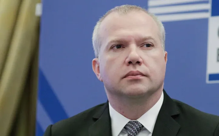 Ionuț Pucheanu discută despre viitorul coaliției PSD-PNL și provocările actuale.