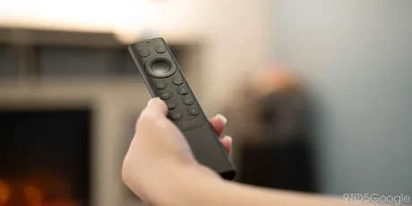 Telecomanda pentru streaming, utilizată pentru controlul dispozitivelor multimedia.