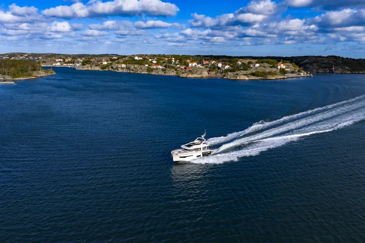Garmin câștigă trei distincții la IBEX 2026 pentru inovație și siguranță pe apă - Signal VHF 400 ia premiul de inovație, iar OnBoard primește un premiu Sea Tow pentru tehnologie de siguranță
