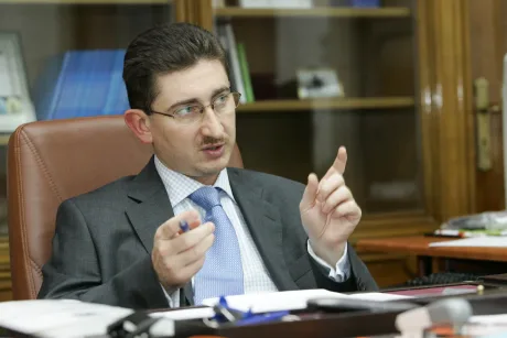 Bogdan Chirițoiu discută despre nevoile pieței financiare din România.