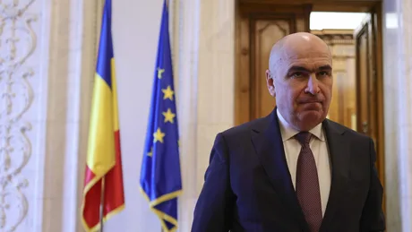 Ilie Bolojan discutând despre stabilitatea bugetară în Parlament.