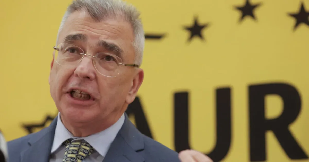 Petrișor Peiu anunță că AUR nu va susține Guvernul Veștea în Parlament.