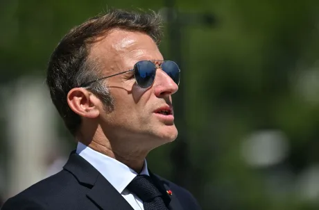 Emmanuel Macron discută despre apărarea europeană și bugetul armatei Franței.