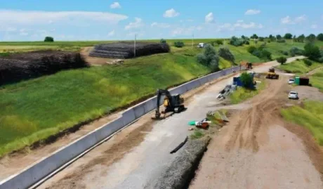 Lucrări de modernizare a liniei ferate București–Giurgiu în desfășurare.