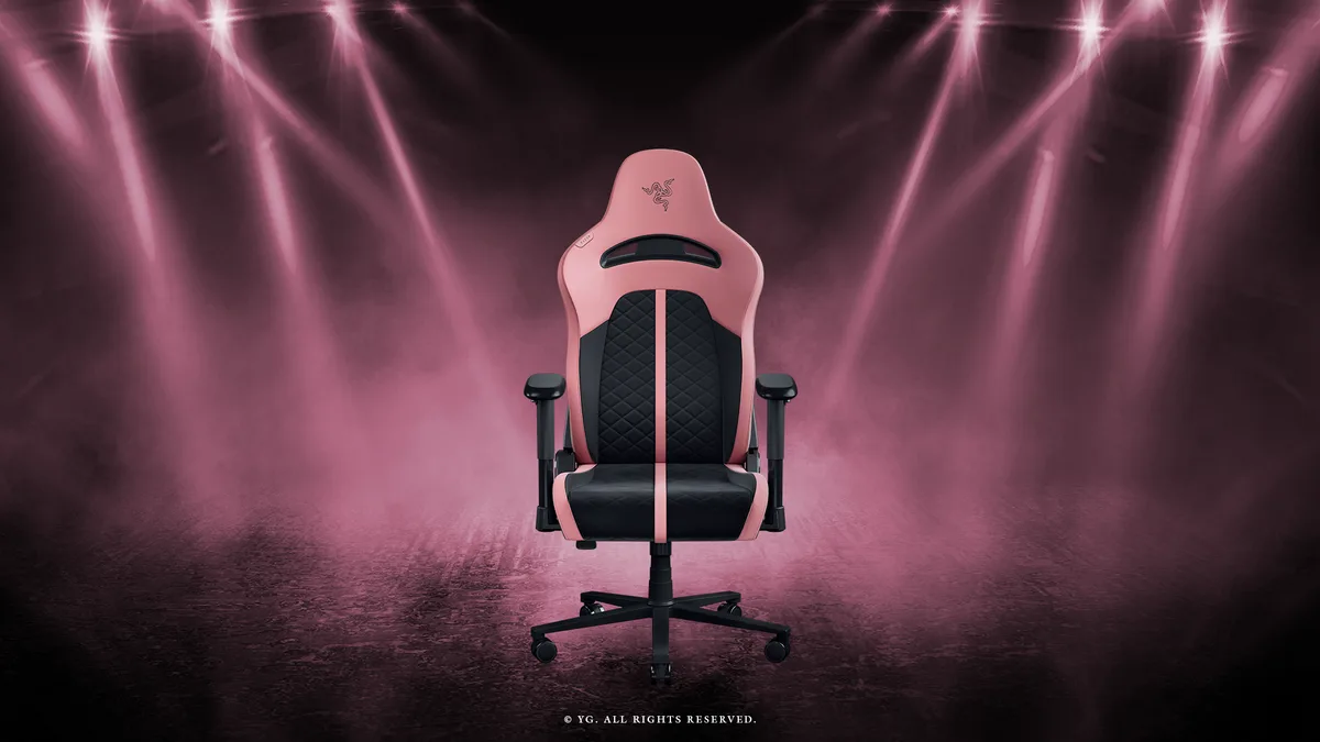 Scaun de gaming roz-negru inspirat de BLACKPINK.