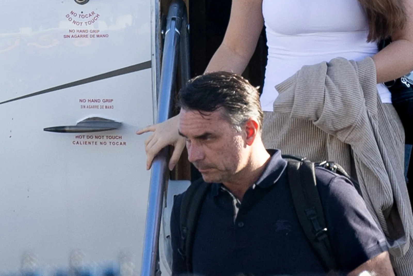 Flávio Bolsonaro sosind la Miami după o rută ocolitoare din Brazilia.