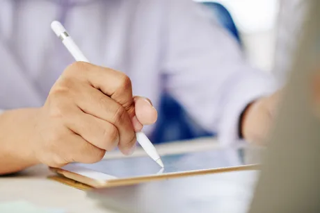 Utilizarea semnăturii digitale cu buletinul electronic pe telefon.