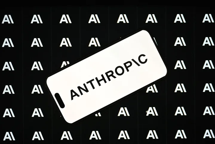 Logo-ul Anthropic pe un fundal cu simboluri AI.