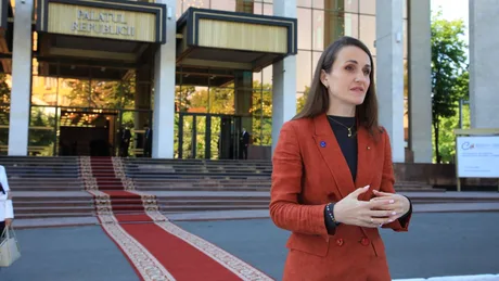 Oana Țoiu discută despre securitatea maritimă și comerțul cu grâne.