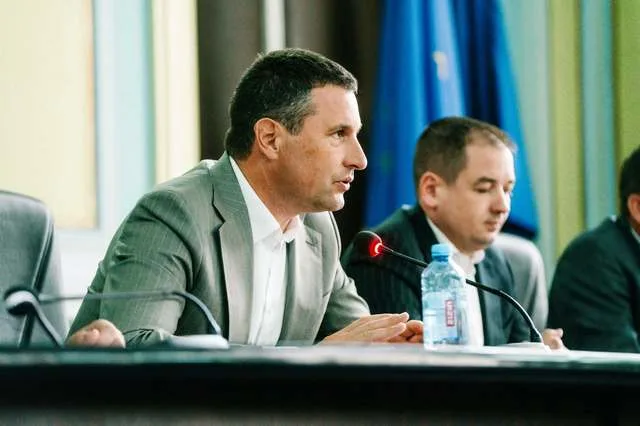 Tanczos Barna discută despre exportul de ovine și restricțiile impuse.