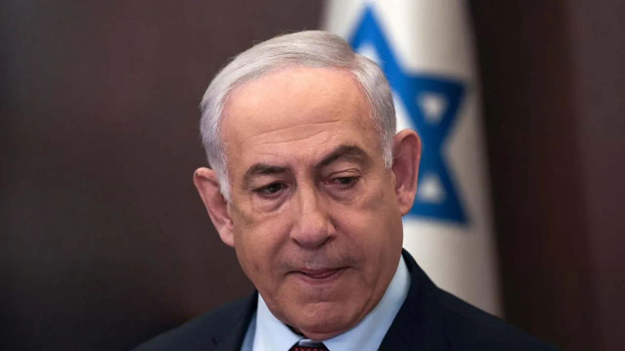 Proteste în Tel Aviv pentru responsabilitățile atacului din 7 octombrie 2023.