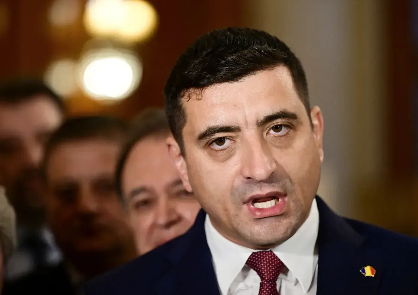 Nicuşor Dan vorbeşte despre modificările constituţionale propuse.