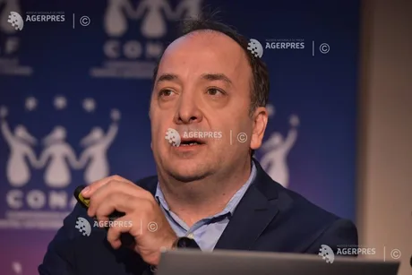 Adrian Negrescu discută despre datoria publică a României și impactul acesteia asupra salariilor.