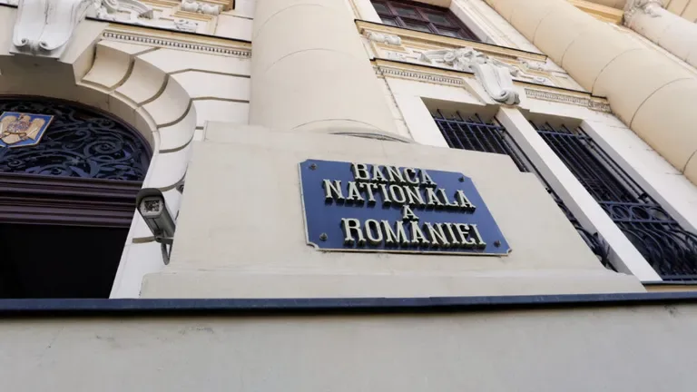 Clădirea Băncii Naționale a României, simbol al stabilității financiare.
