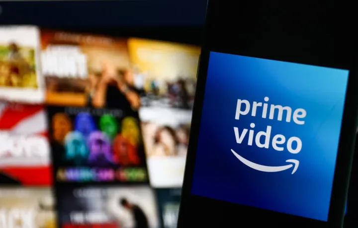 Amazon introduce clipuri scurte de știri pentru tineri în Prime Video.