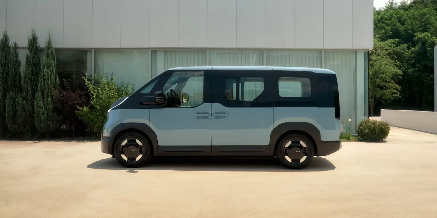 Duba electrică Kia PV5 Passenger cu 7 locuri, disponibilă acum la preț redus.