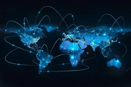 Harta lumii evidențiind conexiunile digitale globale și izolarea Iranului.