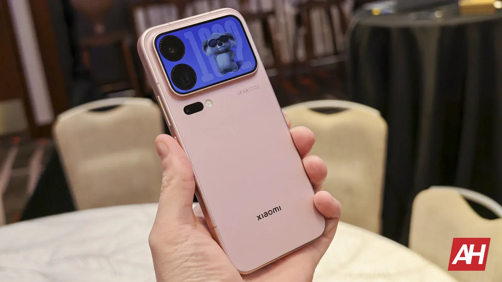 autonomie telefon, capacitate baterie 10000 mah, android headlines - copertă