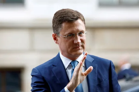 Vicepremierul rus Aleksandr Novak discutând despre livrările de combustibil în regiuni.