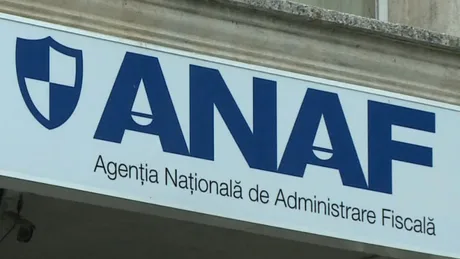 Logo ANAF pe clădire, simbolizând transparența fiscală pentru firme.
