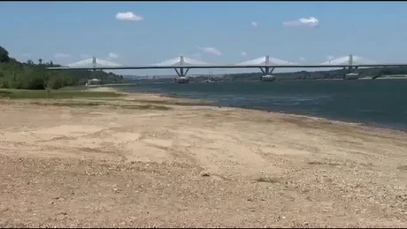 Debitul Dunării scade, afectând funcționarea centralei de la Cernavodă.