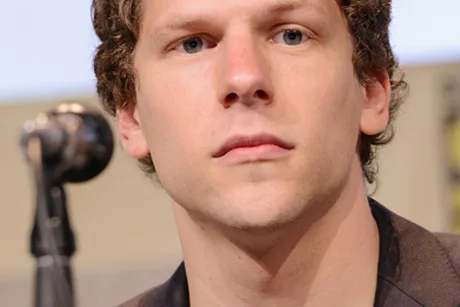 Jesse Eisenberg explică refuzul de a relua rolul lui Zuckerberg.