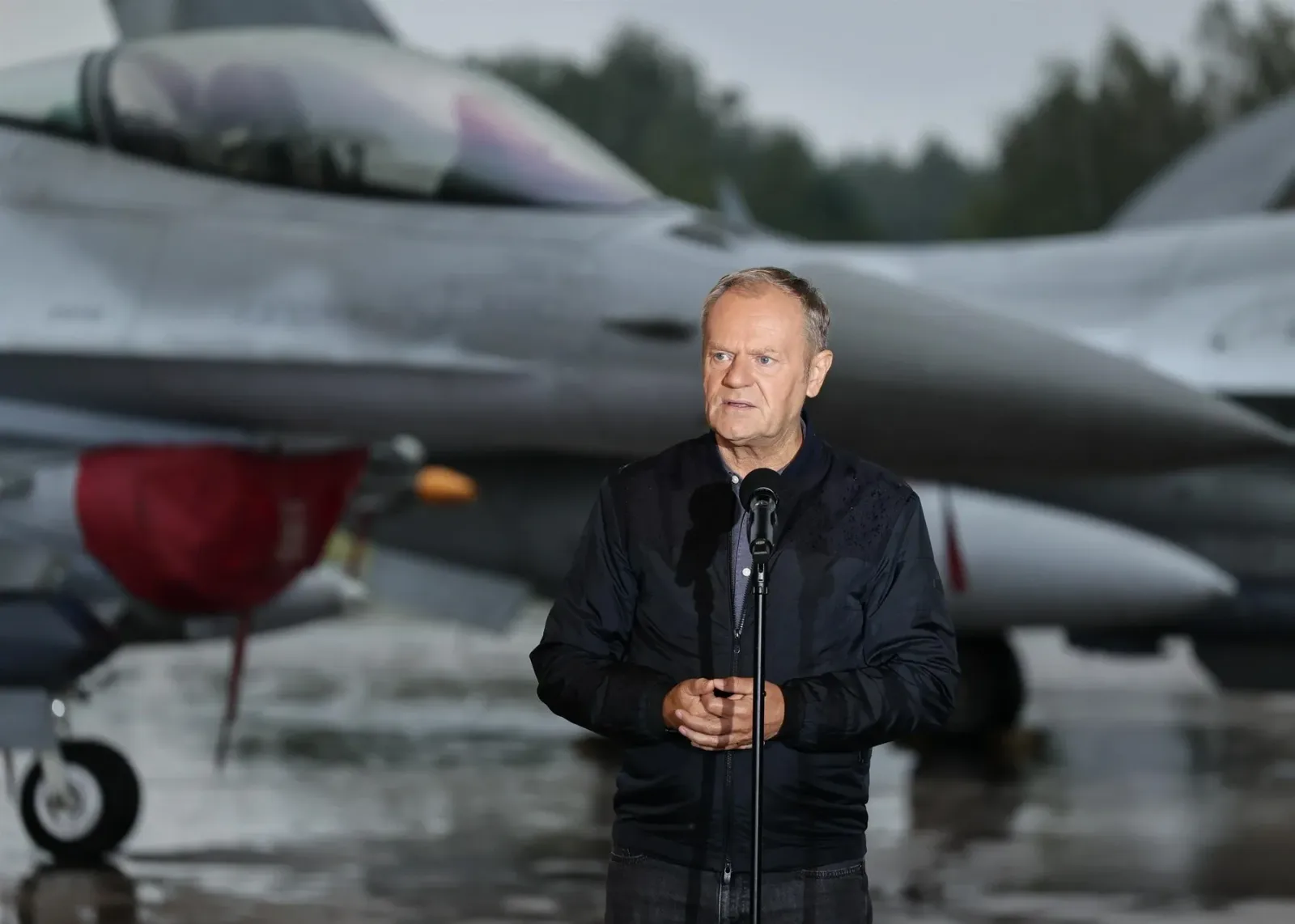 Donald Tusk discutând despre securitatea Poloniei și a Ucrainei.