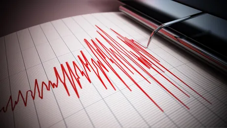 Seismograf care înregistrează activitatea seismică din județul Buzău.