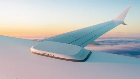 Antena de internet prin satelit instalată pe aripa unui avion.