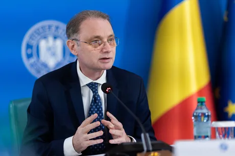 Premierul Luca Niculescu discută despre măsuri fiscale pentru mediul de afaceri.