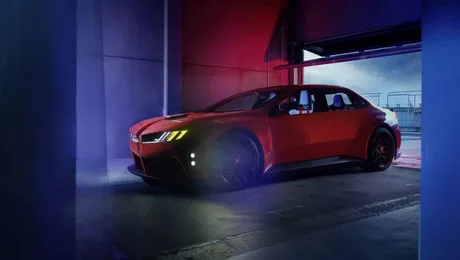 Conceptul electric BMW M Neue Klasse, cu design aerodinamic și patru motoare electrice.