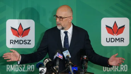 Kelemen Hunor discută despre strategia UDMR în contextul crizei politice.