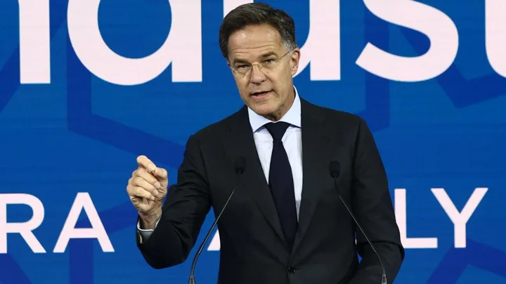 Mark Rutte anunță extinderea flotei NATO de avioane și drone.