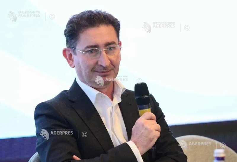 Bogdan Chirițoiu discutând despre reglementările DEEE în România.