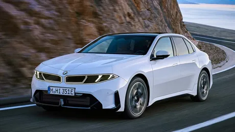 Noua ediție BMW i3 50 xDrive oferă dotări premium și autonomie extinsă.