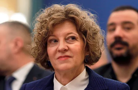 Oana Gheorghiu discută despre deficitul bugetar și criticile PSD.