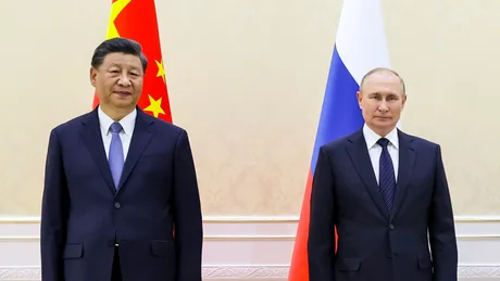 Întâlnire între liderii Chinei și Rusiei, evidențiind tensiunile internaționale.