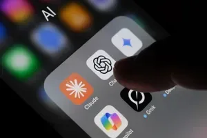 Aplicații AI pe un telefon mobil, evidențiind Codex.