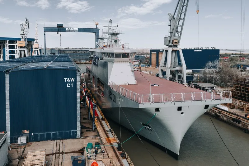 Nava multirol NRP D. João II în construcție la Damen Galați
