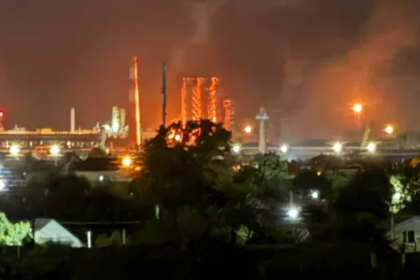 Incendiu la rafinăria Afipski din Krasnodar, după atacul armatei ucrainene.