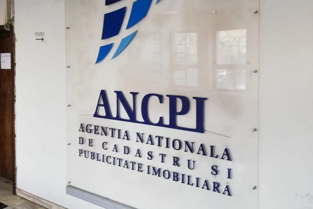 Sediul ANCPI, agenție responsabilă de cadastru și publicitate imobiliară.