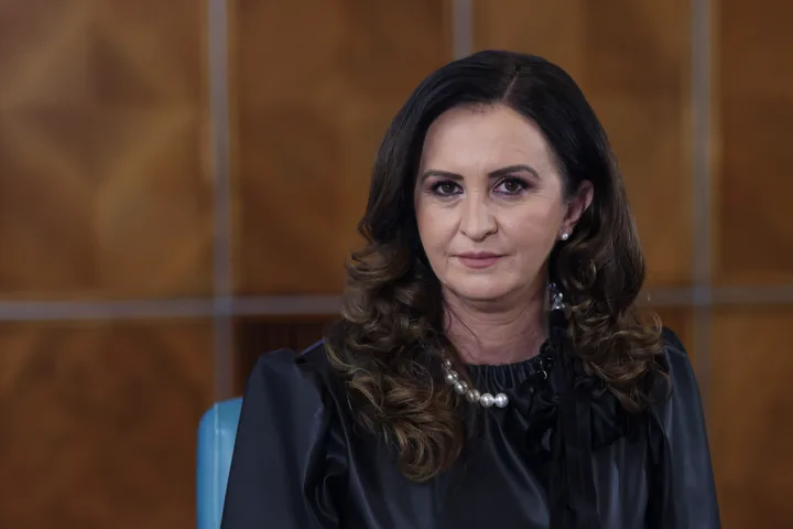 Natalia Intotero discută despre votul pentru Guvernul Mureșan și opțiunile PSD.