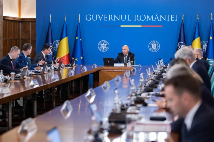 Reuniune a Guvernului României cu discuții despre bugetul pe 2026.