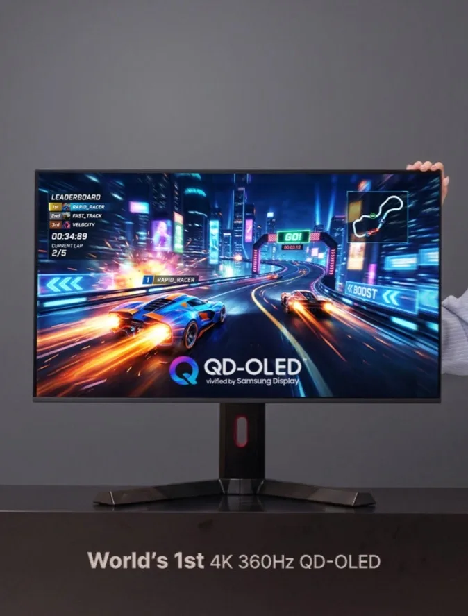 Monitor QD-OLED de 31,5 inci cu rezoluție 4K și rată de reîmprospătare de 360Hz.