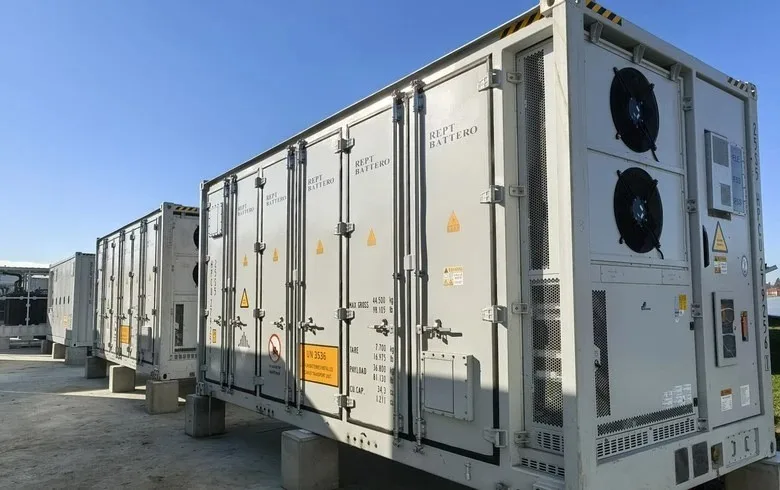 Instalație de stocare a energiei cu baterii în județul Arad